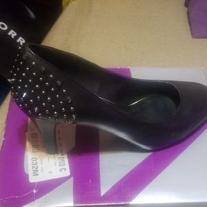 Size 12w spiked black heels